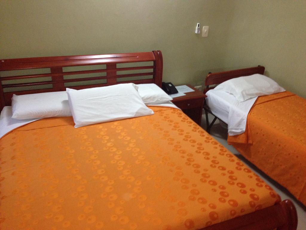 Hotel San Francisco De Asis ซันตามาร์ตา ภายนอก รูปภาพ