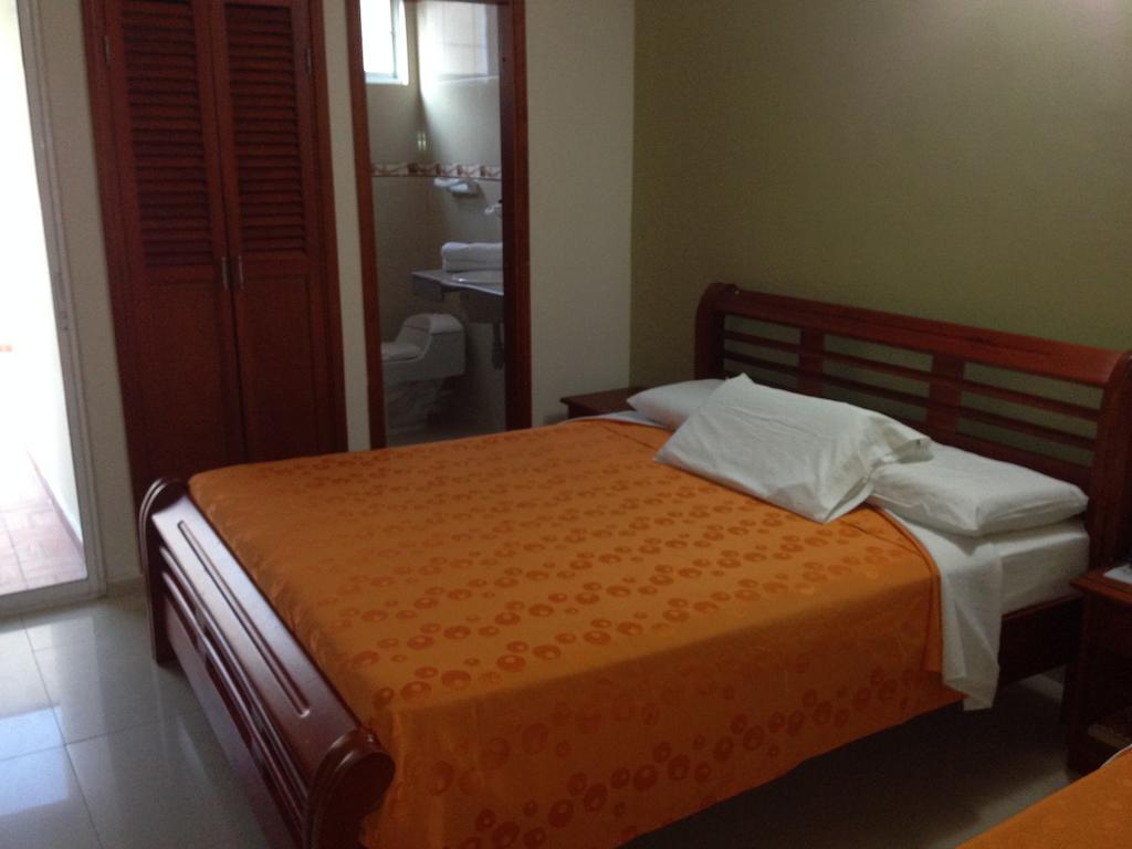 Hotel San Francisco De Asis ซันตามาร์ตา ห้อง รูปภาพ