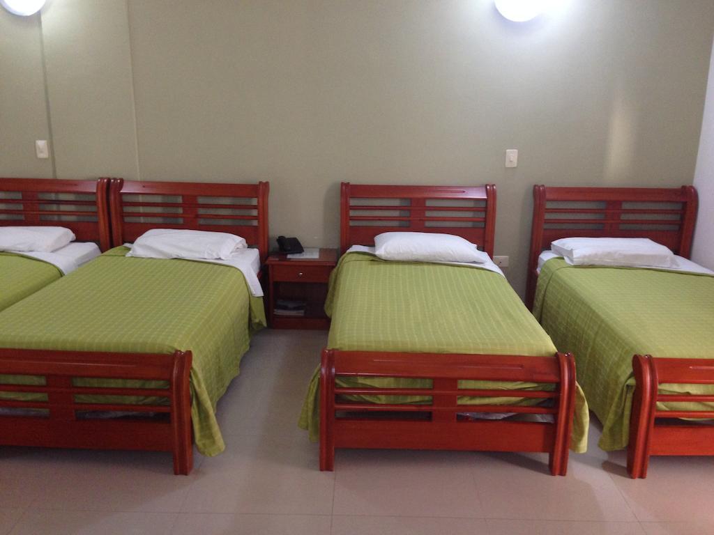 Hotel San Francisco De Asis ซันตามาร์ตา ภายนอก รูปภาพ