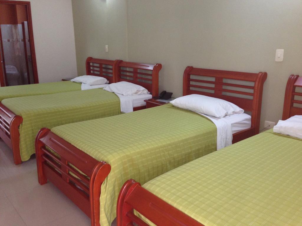 Hotel San Francisco De Asis ซันตามาร์ตา ภายนอก รูปภาพ