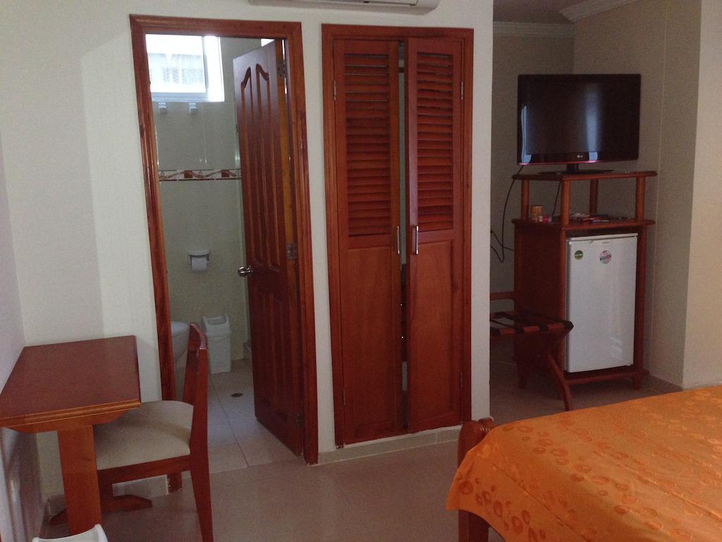 Hotel San Francisco De Asis ซันตามาร์ตา ห้อง รูปภาพ