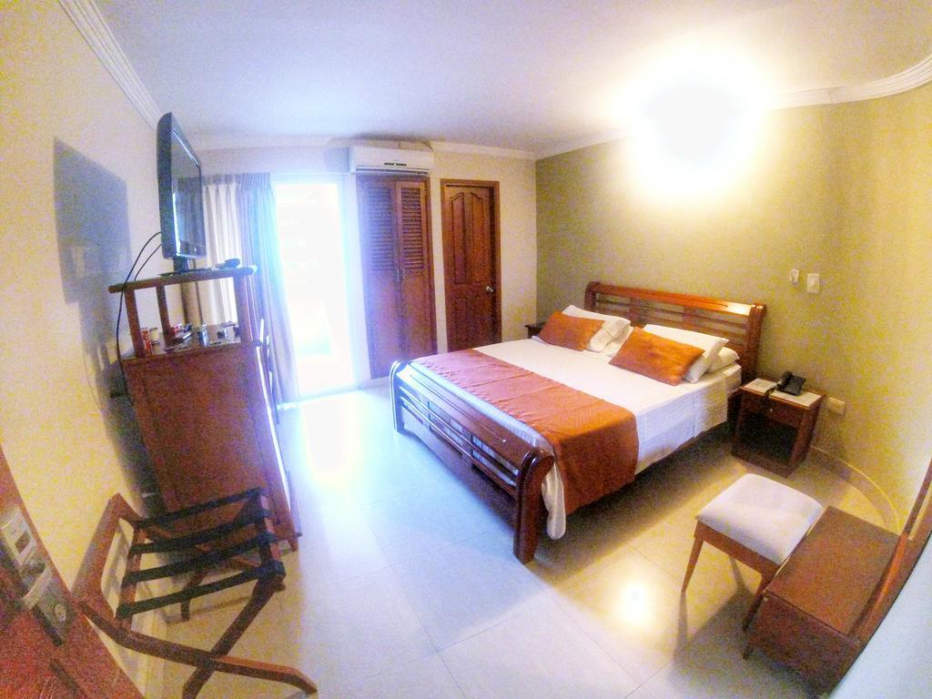 Hotel San Francisco De Asis ซันตามาร์ตา ภายนอก รูปภาพ
