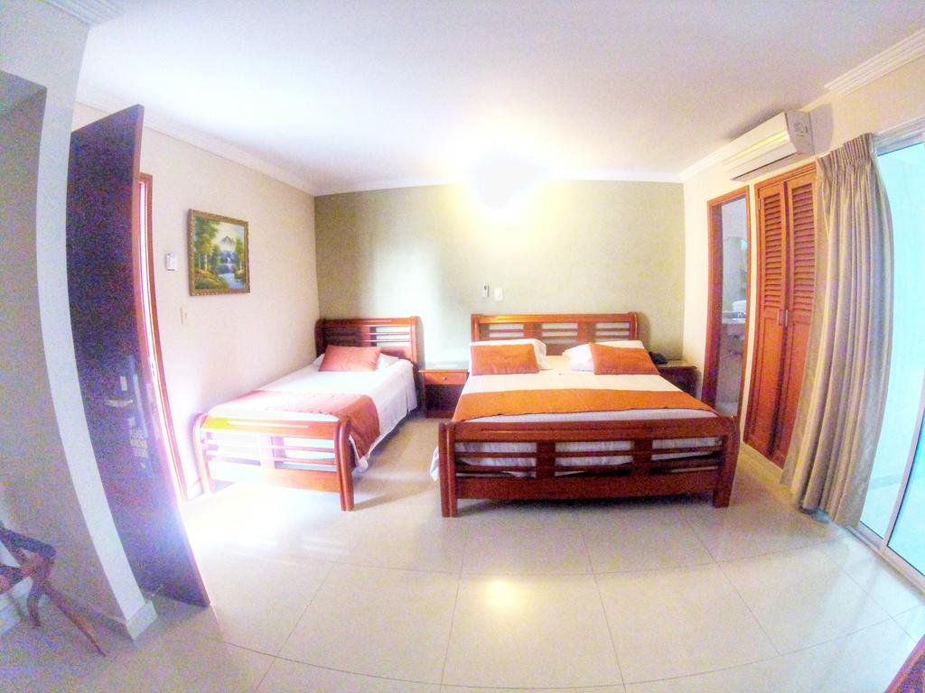 Hotel San Francisco De Asis ซันตามาร์ตา ภายนอก รูปภาพ